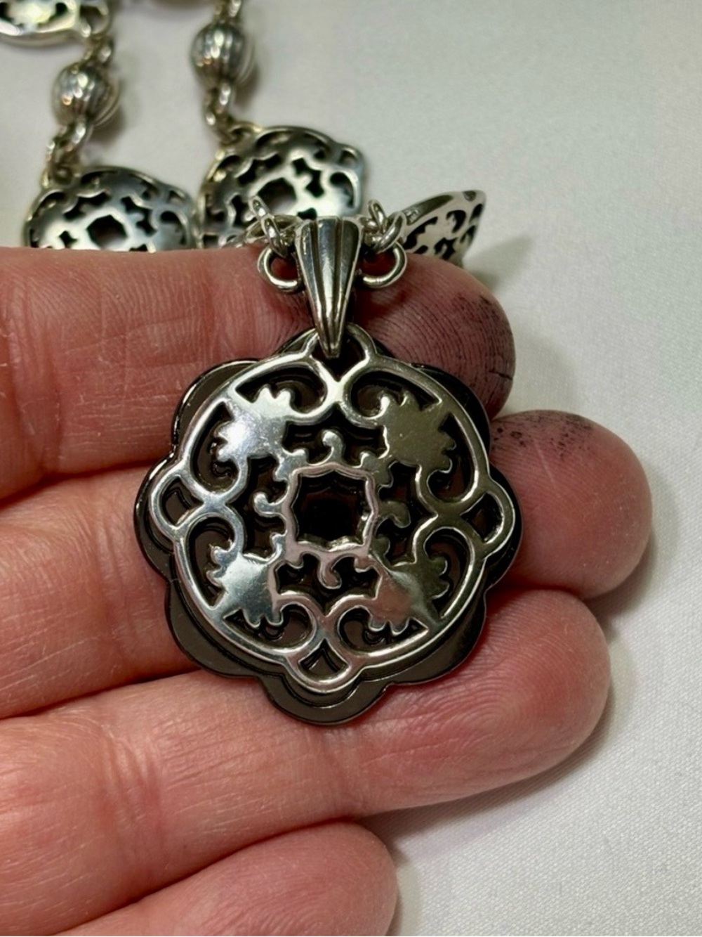 Brighton Flora Reversible Medallion Black Enamel Silver Plated Collar Necklace - Picture 3 of 5